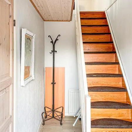 3 Bedroom Awesome In *